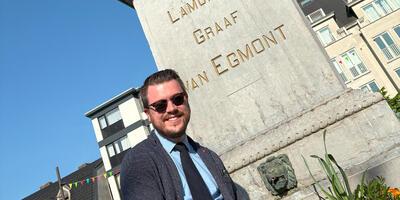 David Coppens voor standbeeld Graaf van Egmont